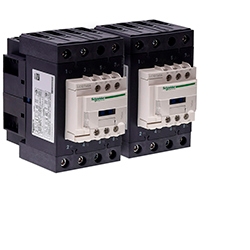 LC2DT40P7 Контактор реверсивный . 4 пол.  (4НО),АС1 40 А,НО+НЗ,230V 50/60 ГЦ,МЕХ. БЛОКИР